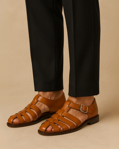 Tommy | Lukket tå sandal med strop